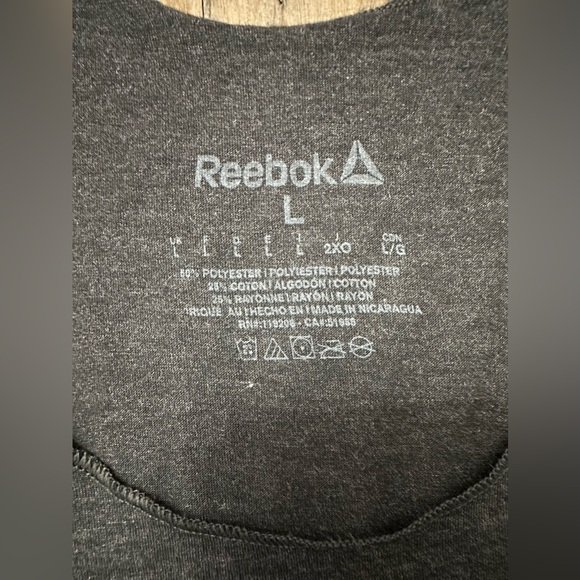 NWT UFC Reebok Women’s Racerback Fight for Peace Tank - Large - Vintage Black - Picture 3 of 7